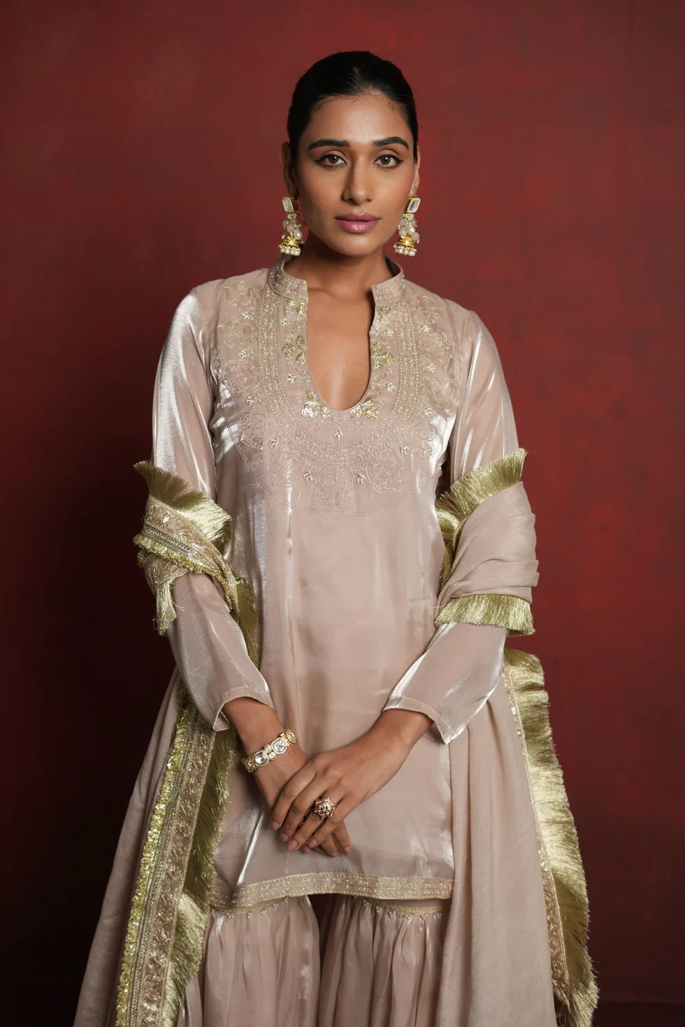 Sanvi Suit Champagne
