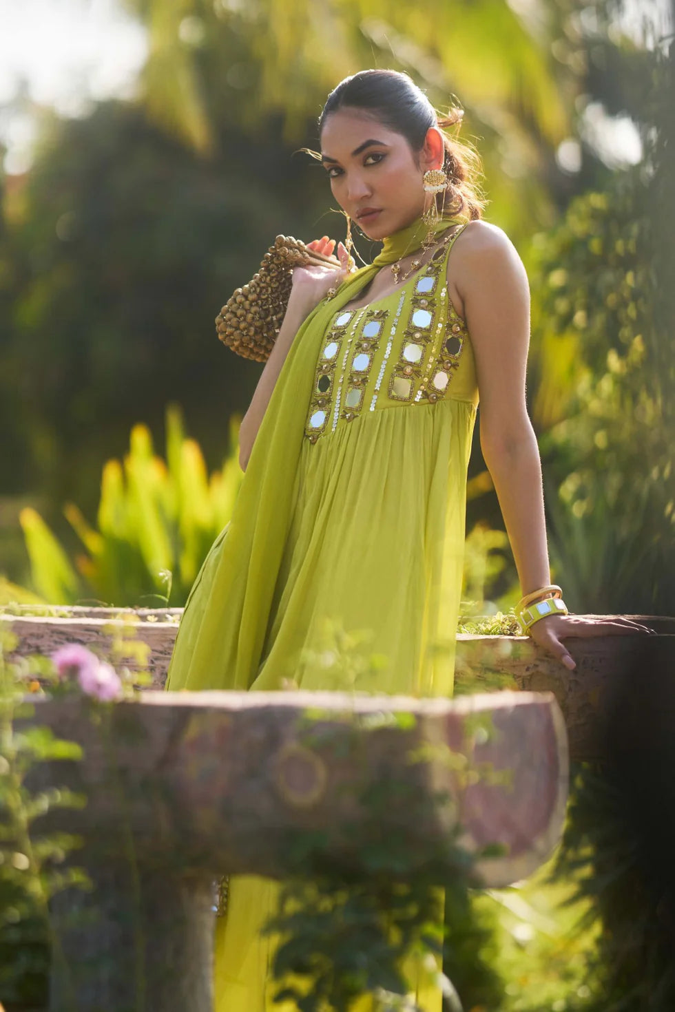 Tvarita Suit Green