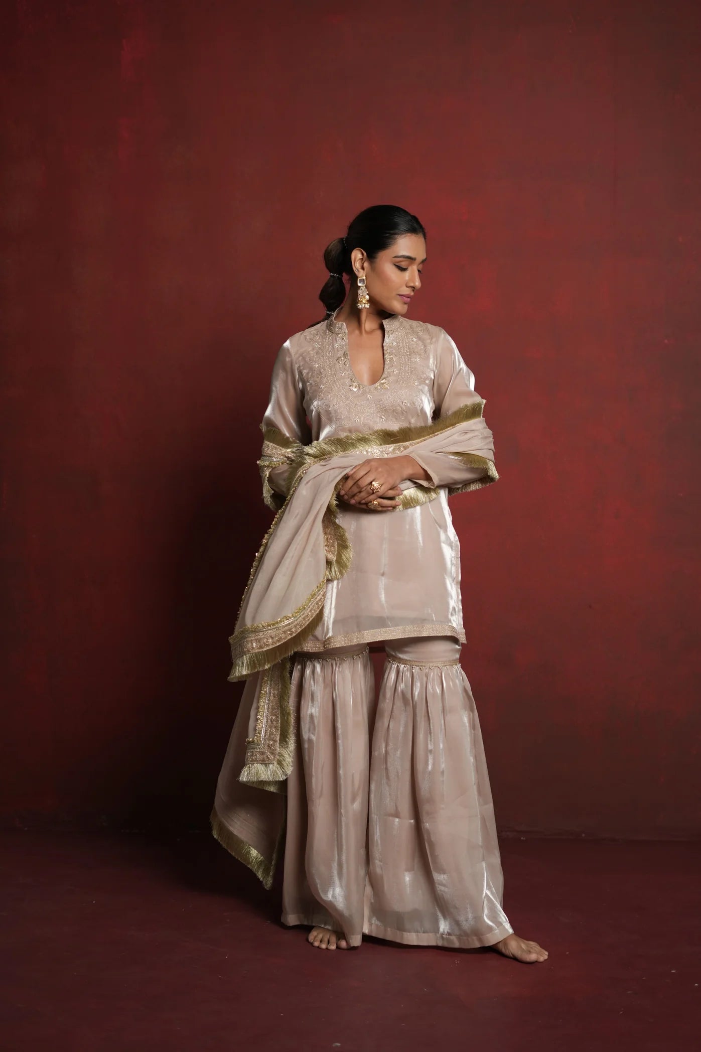 Sanvi Suit Champagne