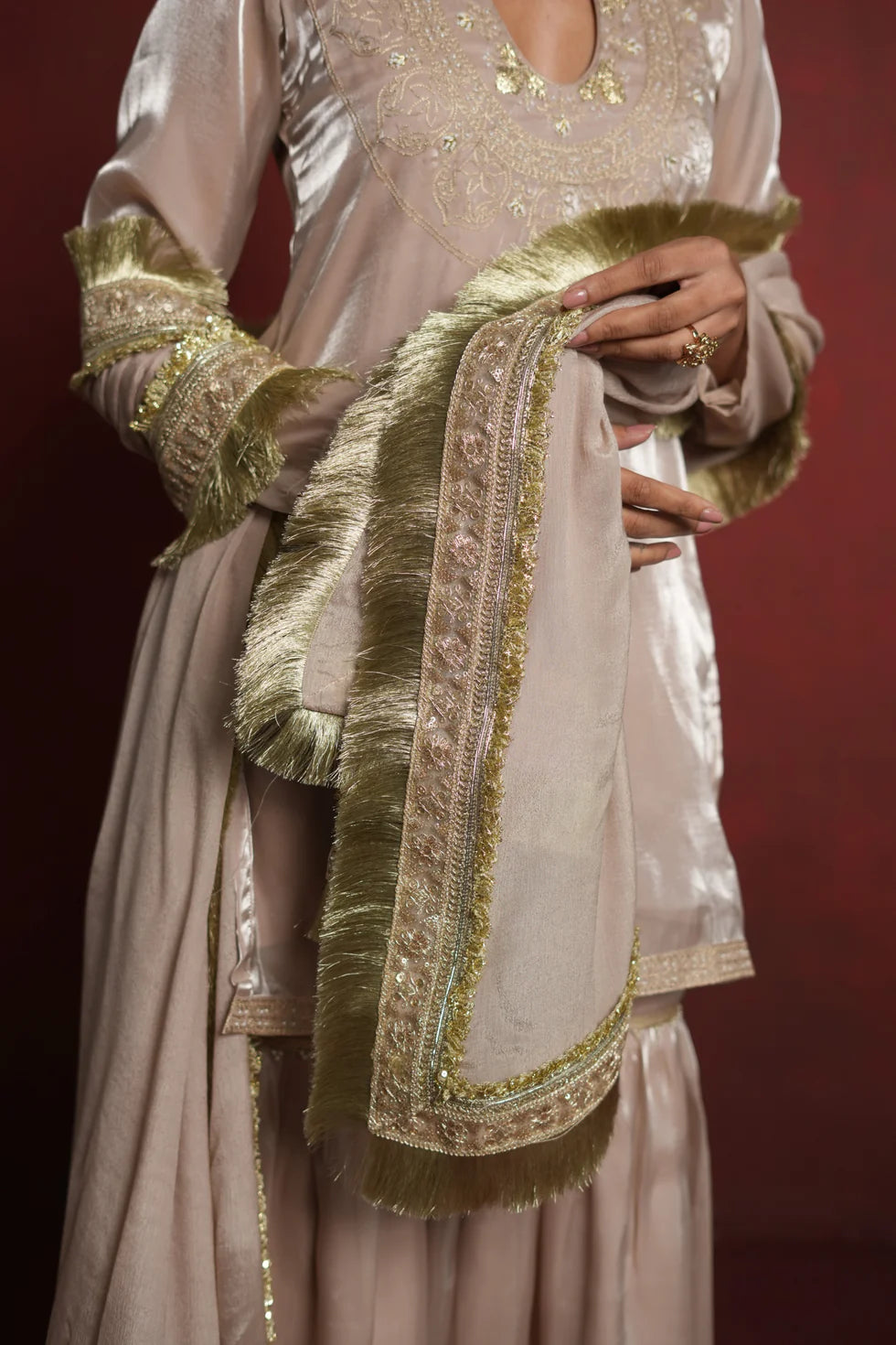 Sanvi Suit Champagne