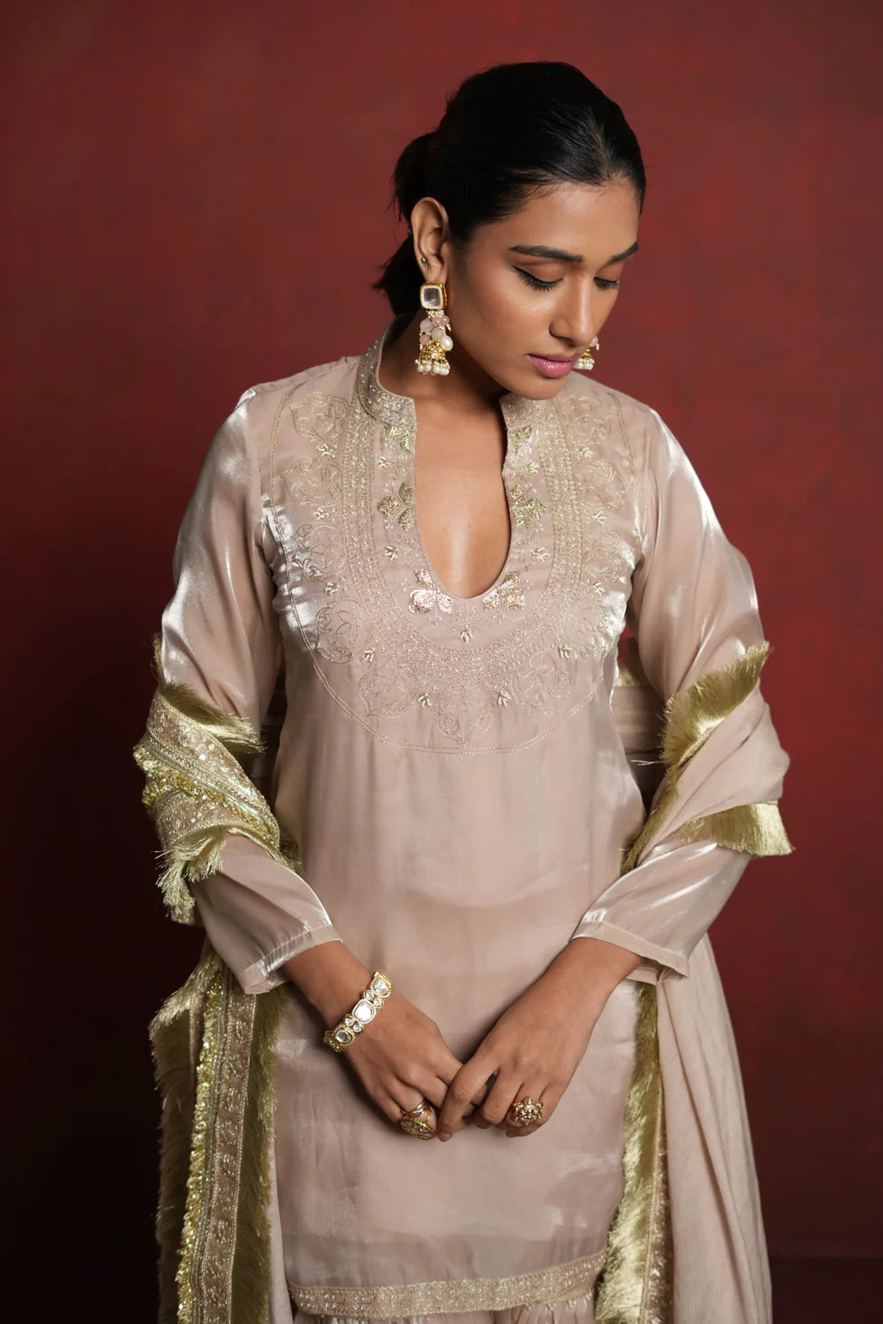 Sanvi Suit Champagne